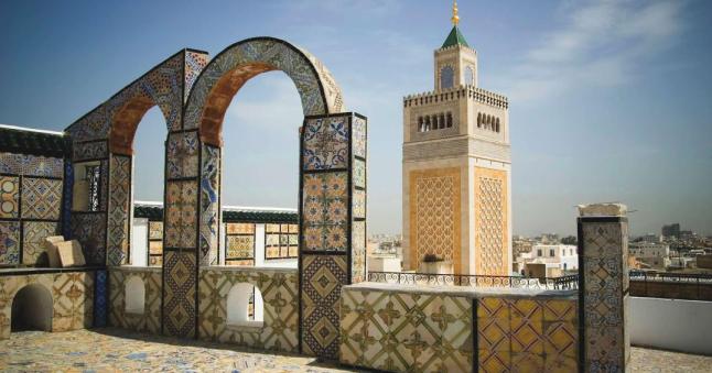 LIC IS mosque tower framed with ornamental arch  tunisi ID147244352